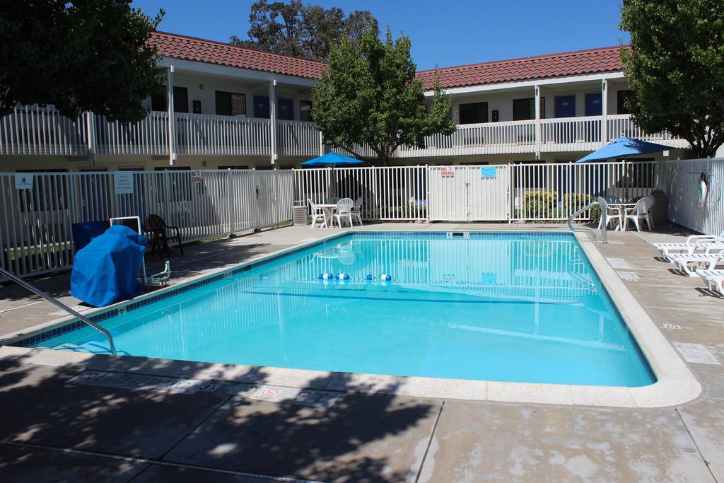 Motel 6-Paso Robles, Ca Ngoại thất bức ảnh