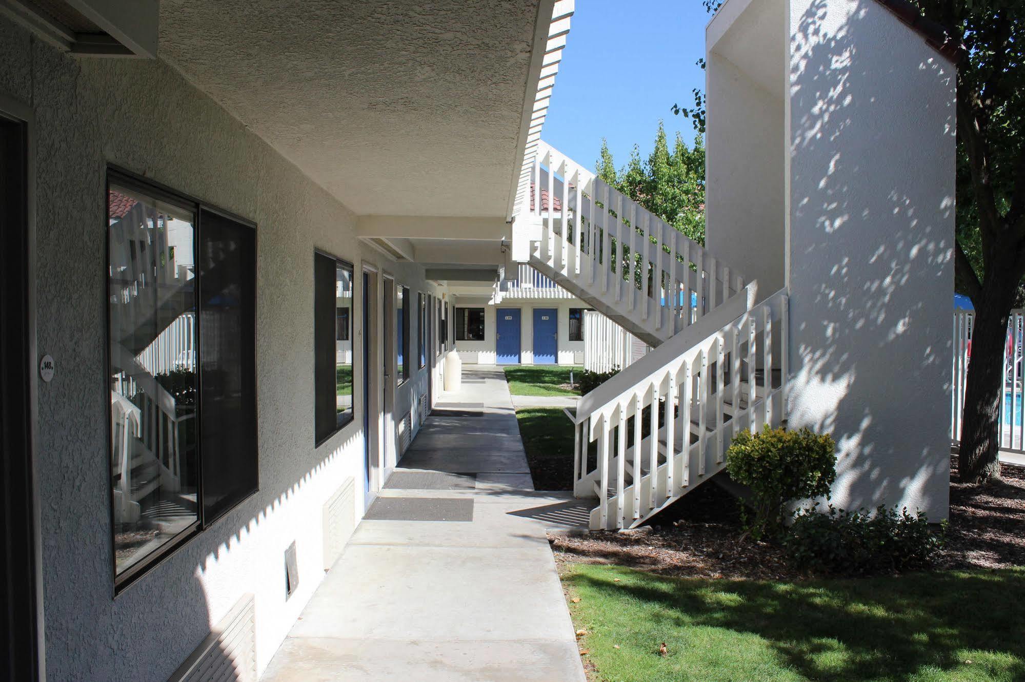 Motel 6-Paso Robles, Ca Ngoại thất bức ảnh