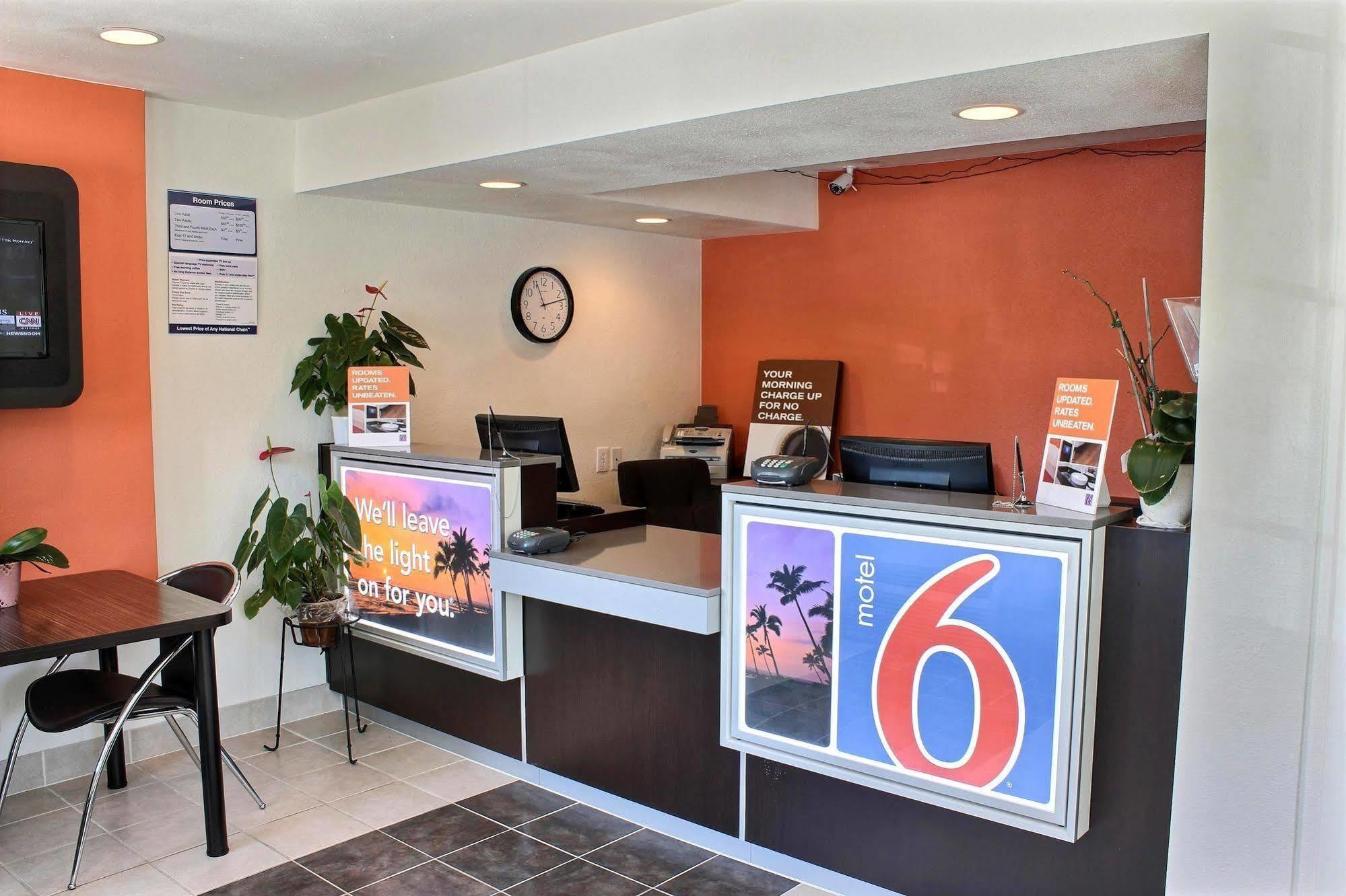 Motel 6-Paso Robles, Ca Ngoại thất bức ảnh